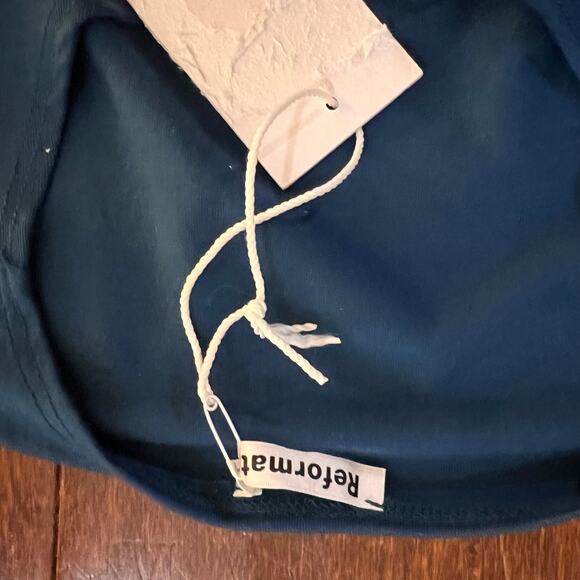 NWT REFORMATION Rylan Knit Two Piece Sleeveless Top Long Skirt Set Blue Size L - Picture 10 of 12